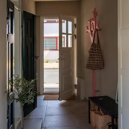 Tatil Evi Nyrenoveret Charmerende Byhus
